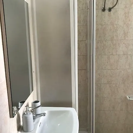 דירה T House קליארי